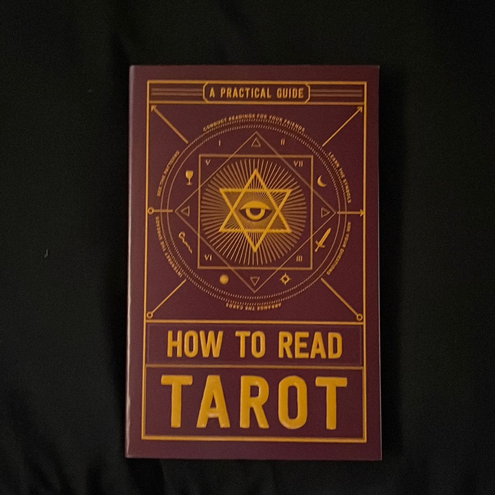 How To Read Tarot book